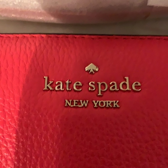 38. Kate Spade Jackson Triple Gusset Crossbody - Picture 7 of 10